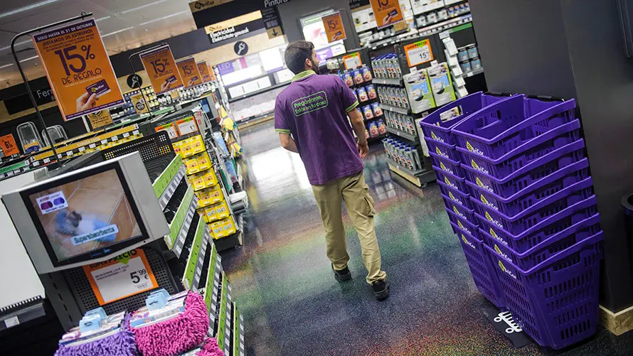 El Grupo El Corte Ingles abre la primera tienda urbana de Bricor en en Navarra. MIGUEL OSÉS_10