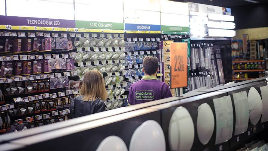 El Grupo El Corte Ingles abre la primera tienda urbana de Bricor en en Navarra. MIGUEL OSÉS_14