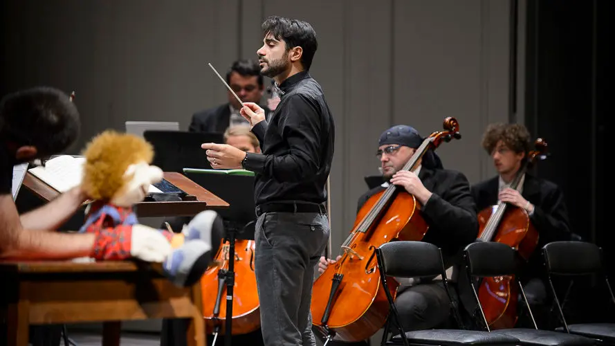 La Cenerentola, opera ofrecida para niños en el Teatro Gayarre por parte de AGAO. PABLO LASAOSA 01