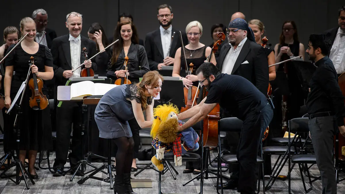 La Cenerentola, opera ofrecida para niños en el Teatro Gayarre por parte de AGAO. PABLO LASAOSA 09
