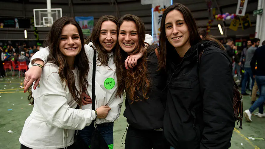La carpa Universitaria de Invierno de 2017 reúne a miles de jovenes en Amaya. MIGUEL OSÉS (47)