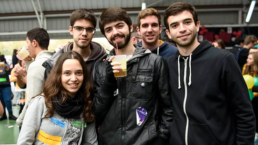 La carpa Universitaria de Invierno de 2017 reúne a miles de jovenes en Amaya. MIGUEL OSÉS (54)