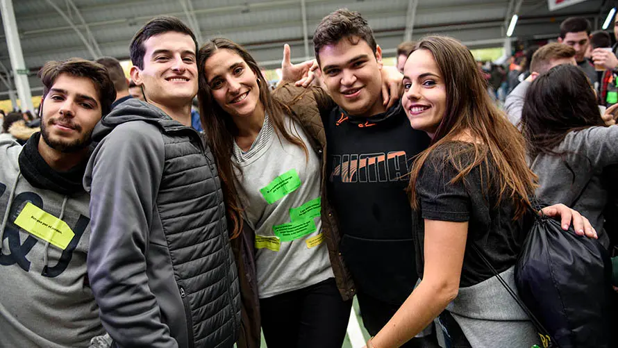 La carpa Universitaria de Invierno de 2017 reúne a miles de jovenes en Amaya. MIGUEL OSÉS (68)