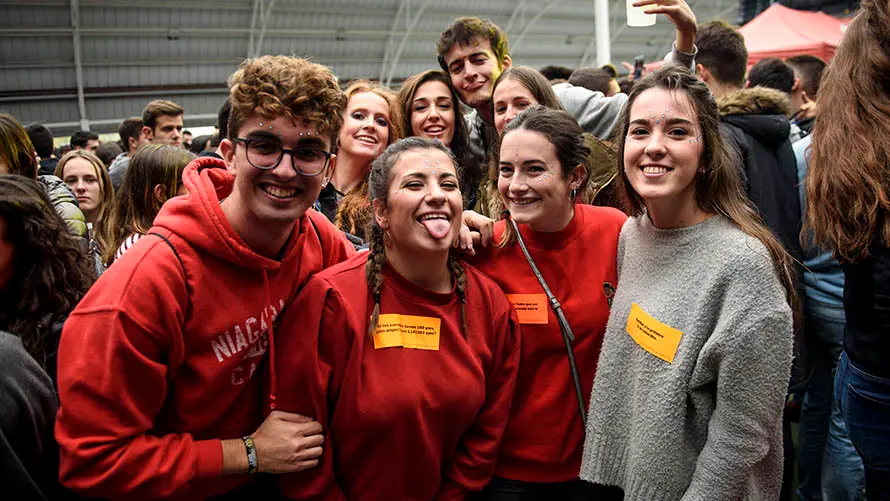 La carpa Universitaria de Invierno de 2017 reúne a miles de jovenes en Amaya. MIGUEL OSÉS (82)