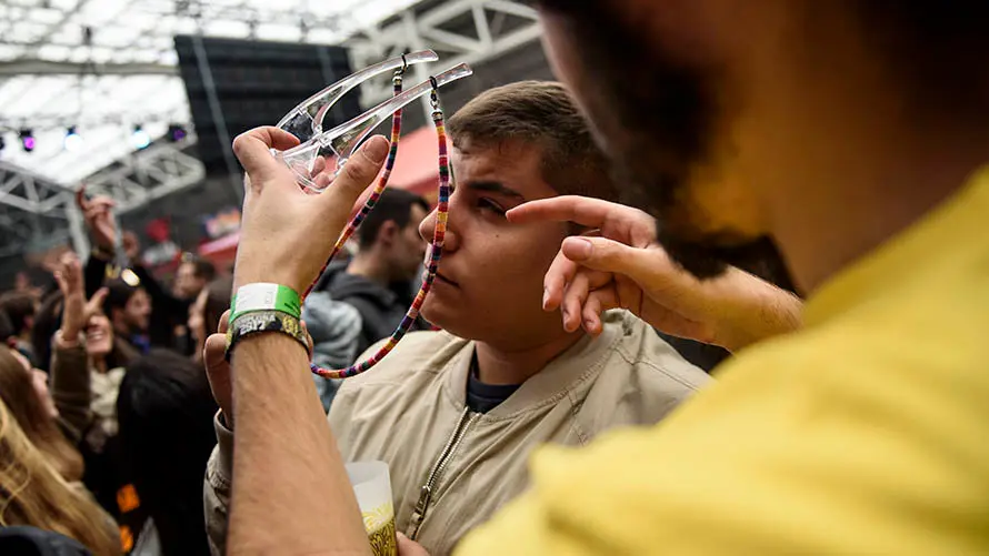 La carpa Universitaria de Invierno de 2017 reúne a miles de jovenes en Amaya. MIGUEL OSÉS (107)