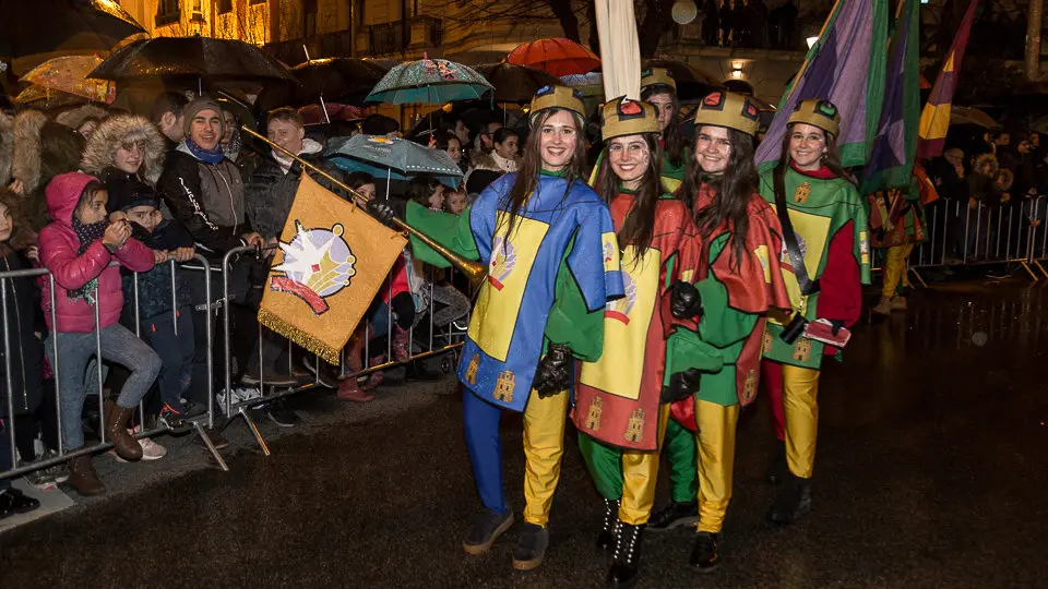 Cabalgata de los Reyes Magos en Pamplona (03). IÑIGO ALZUGARAY