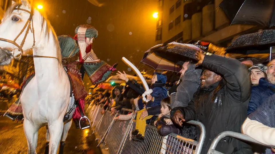 Cabalgata de los Reyes Magos en Pamplona (19). IÑIGO ALZUGARAY