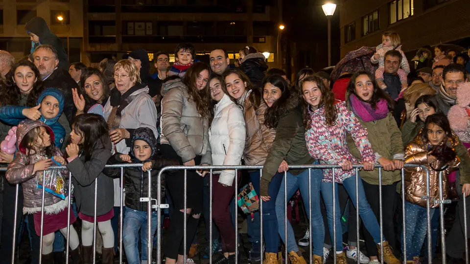 Cabalgata de los Reyes Magos en Pamplona (34). IÑIGO ALZUGARAY