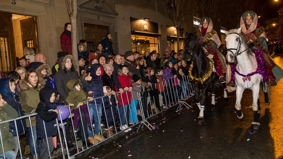 Cabalgata de los Reyes Magos en Pamplona (35). IÑIGO ALZUGARAY