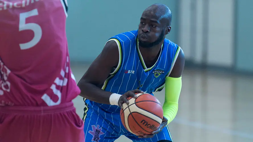 Partido de Baloncesto entre Valle e Egüés - Valladolid. PABLO LASAOSA 06