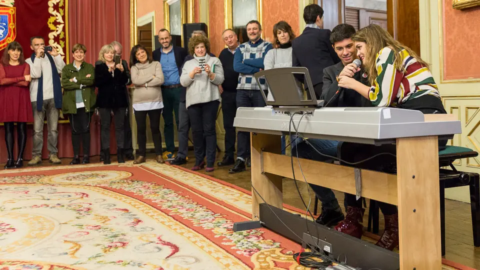 El Ayuntamiento de Pamplona ofrece una recepción institucional a Amaia Romero, ganadora de la última edición de 'Operación Triunfo' (23). IÑIGO ALZUGARAY