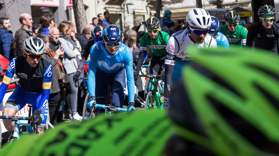Salida de la XX edición del Gran Premio Miguel Induráin en Estella (38). IÑIGO ALZUGARAY