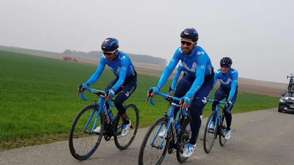 Los 'navarros' del Movistar Team prueban una de las etapas más difíciles del próximo Tour de Francia. El director del equipo, José Luis Arrieta, ha valorado que "a todos nos va a servir este reconocimiento". MOVISTAR TEAM