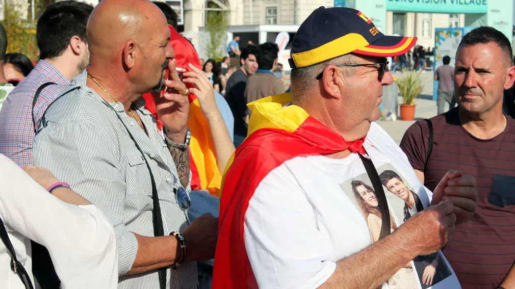 Cientos de eurofans han arropado a Amaia Romero y Alfred García en Lisboa. CRISTIAN BETELU (5)
