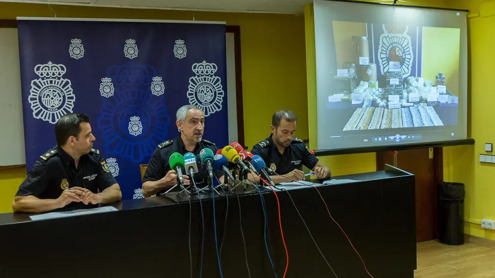 La Policía Nacional informa sobre el mayor alijo de cocaína incautado en Navarra en la última década (03). IÑIGO ALZUGARAY