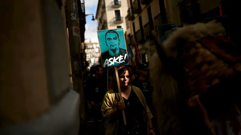 Ernai se manifiesta en rechazo a la sentencia por la agresión de dos guardias civiles en Alsasua. PABLO LASAOSA 02
