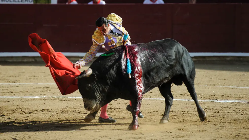 Primera corrida de la feria de Estella de 2018. MIGUEL OSÉS_11