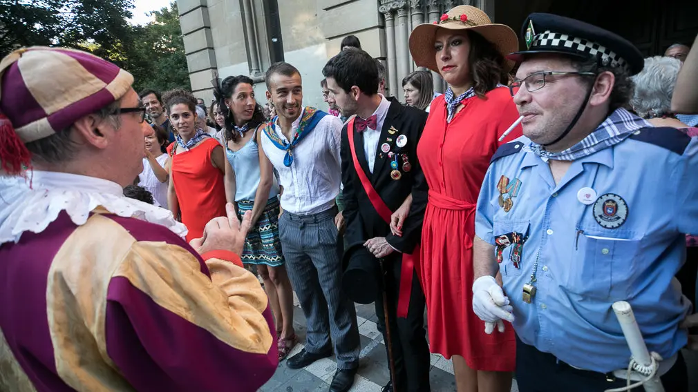 Baile de los Danzantes de San Lorenzo en el día de su patrón (04). IÑIGO ALZUGARAY