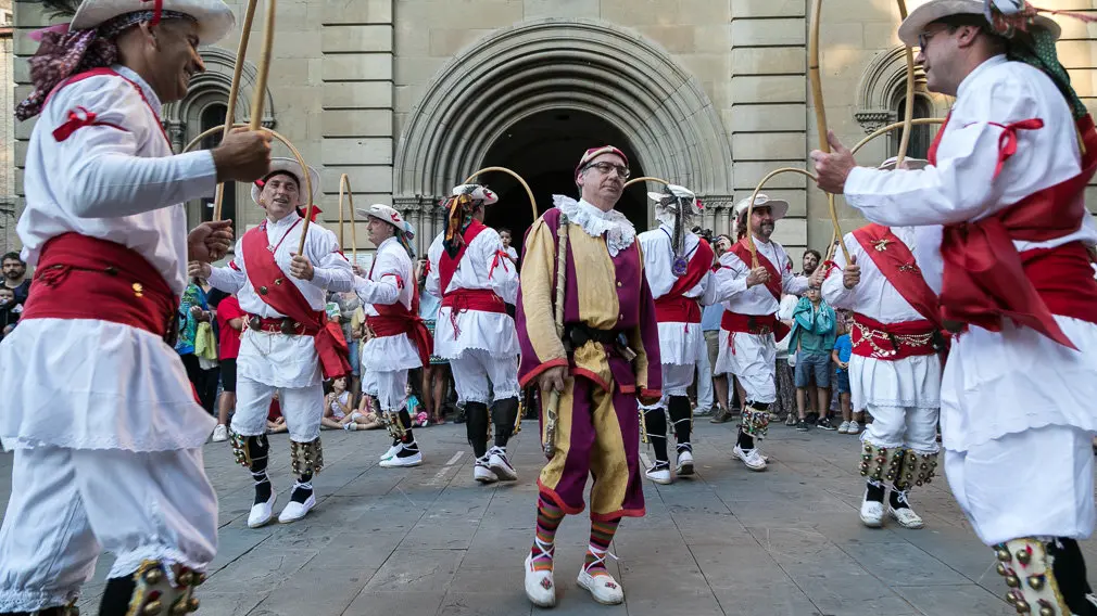 Baile de los Danzantes de San Lorenzo en el día de su patrón (10). IÑIGO ALZUGARAY