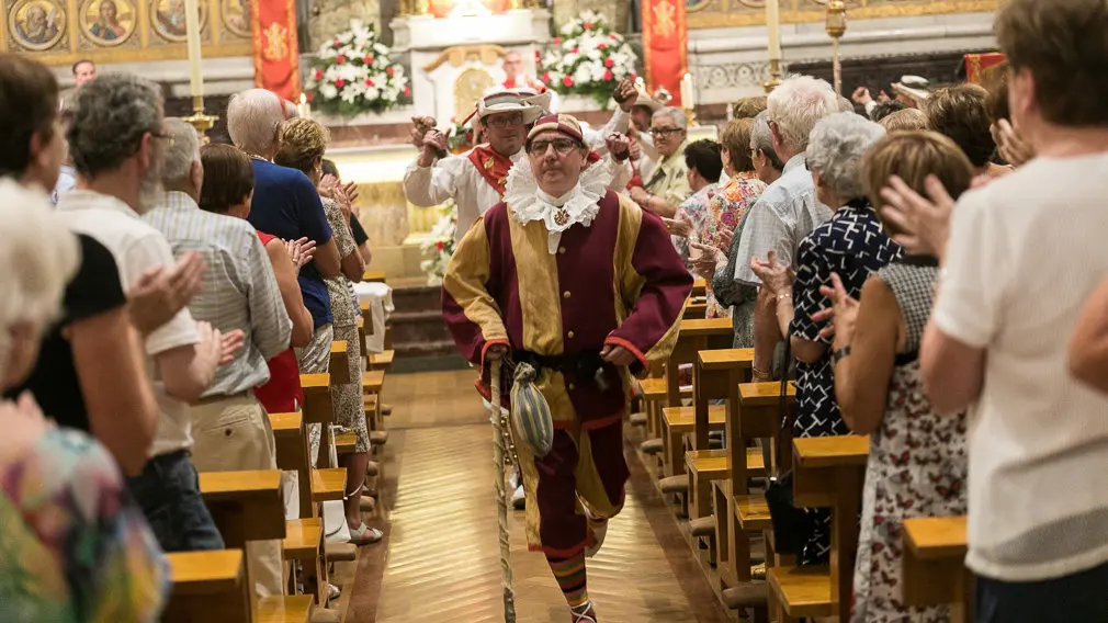 Baile de los Danzantes de San Lorenzo en el día de su patrón (24). IÑIGO ALZUGARAY