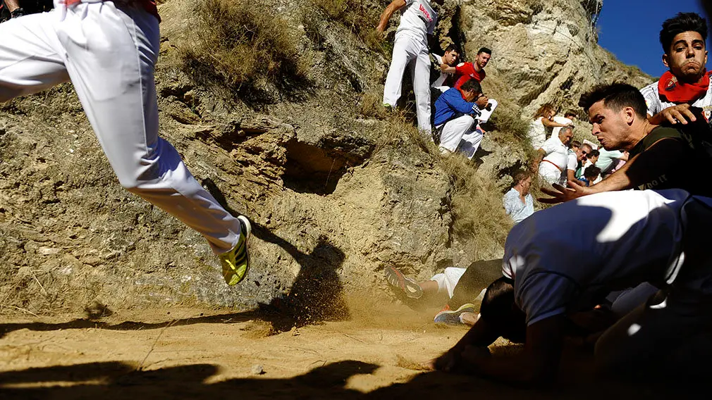 Cuarto encierro de El Pilón de las fiestas de Falces de 2018. MIGUEL OSÉS (4)