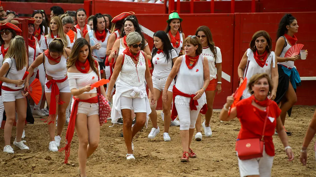 Milagro celebra el día de la mujer durante sus fiestas de 2018. PABLO LASAOSA 12