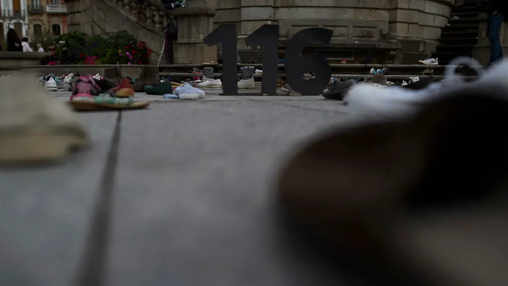 Iruña Ciudad de Acogida convoca una acción protesta para denunciar la expulsión masiva de 116 personas a través de la frontera de Ceuta. PABLO LASAOSA 02