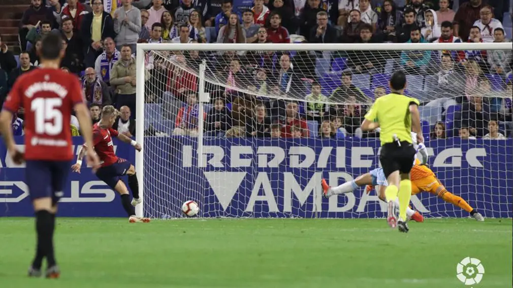 Partido entre el Zaragoza y Osasuna en La Romareda LALIGA 123 (21)