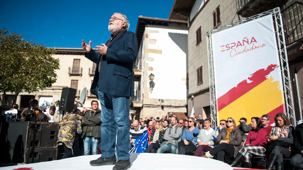Visita de Albert Rivera a Alsasua. MIGUEL OSÉS_7