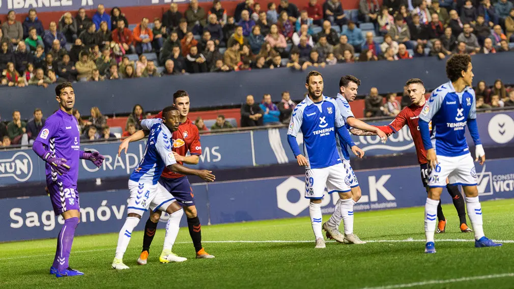 Partido de la Liga 123 entre Osasuna y Tenerife disputado en El Sadar (01). IÑIGO ALZUGARAY