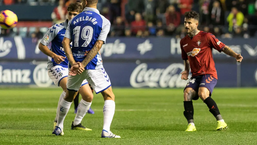 Partido de la Liga 123 entre Osasuna y Tenerife disputado en El Sadar (23). IÑIGO ALZUGARAY