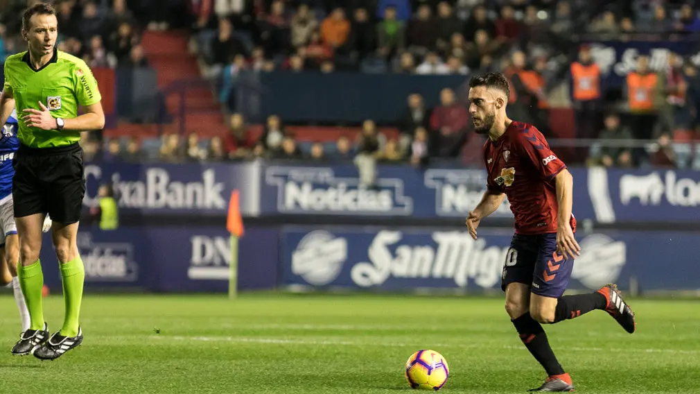 Partido de la Liga 123 entre Osasuna y Tenerife disputado en El Sadar (35). IÑIGO ALZUGARAY