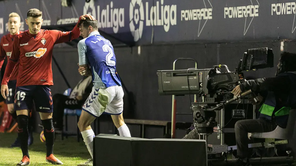 Partido de la Liga 123 entre Osasuna y Tenerife disputado en El Sadar (45). IÑIGO ALZUGARAY