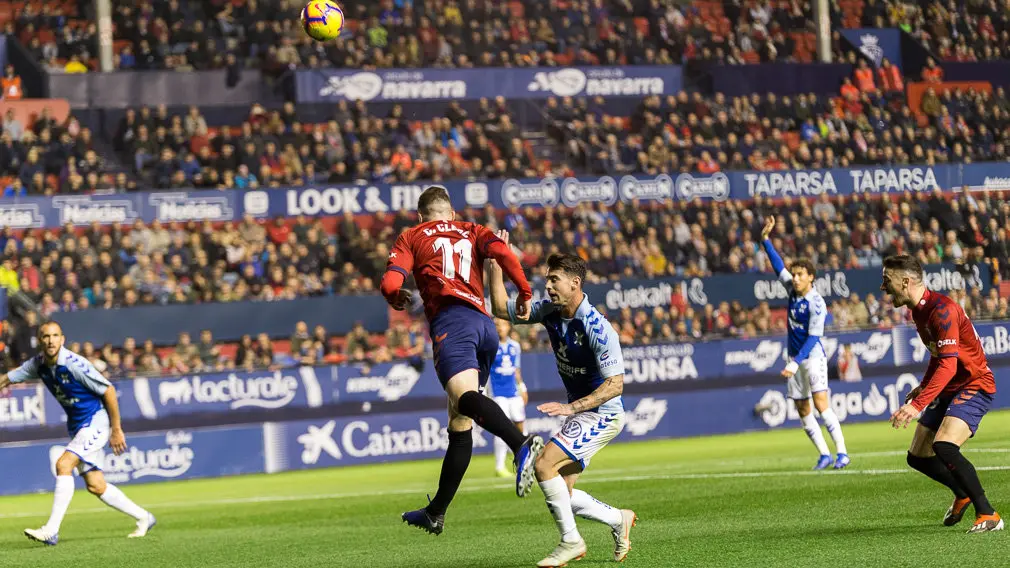 Partido de la Liga 123 entre Osasuna y Tenerife disputado en El Sadar (65). IÑIGO ALZUGARAY