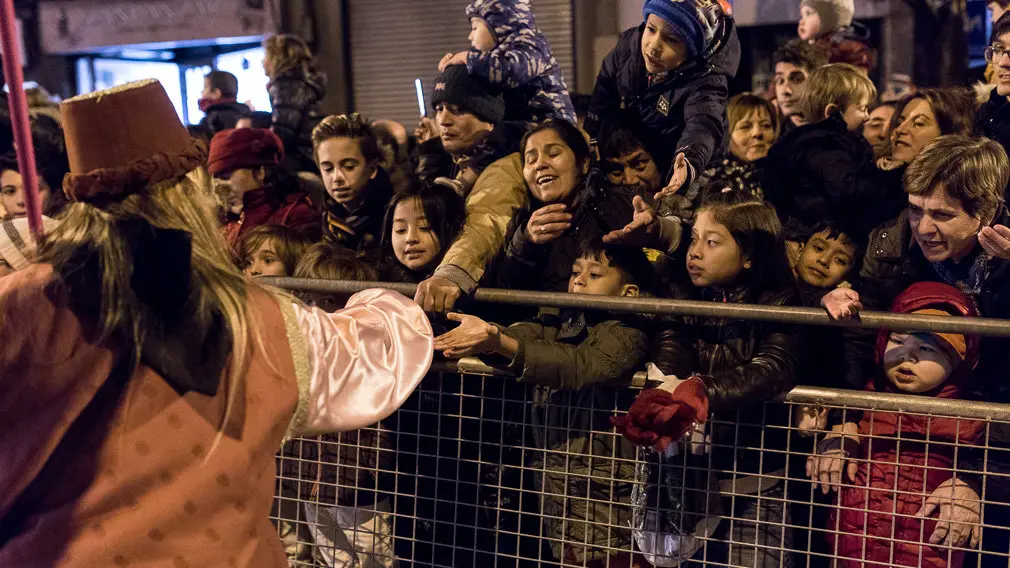Cabalgata de los Reyes Magos en Pamplona (02). IÑIGO ALZUGARAY