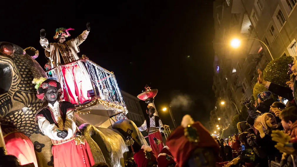 Cabalgata de los Reyes Magos en Pamplona (04). IÑIGO ALZUGARAY