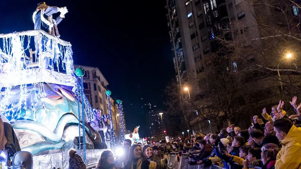 Cabalgata de los Reyes Magos en Pamplona (10). IÑIGO ALZUGARAY