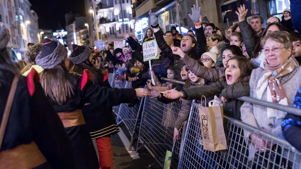 Cabalgata de los Reyes Magos en Pamplona (12). IÑIGO ALZUGARAY