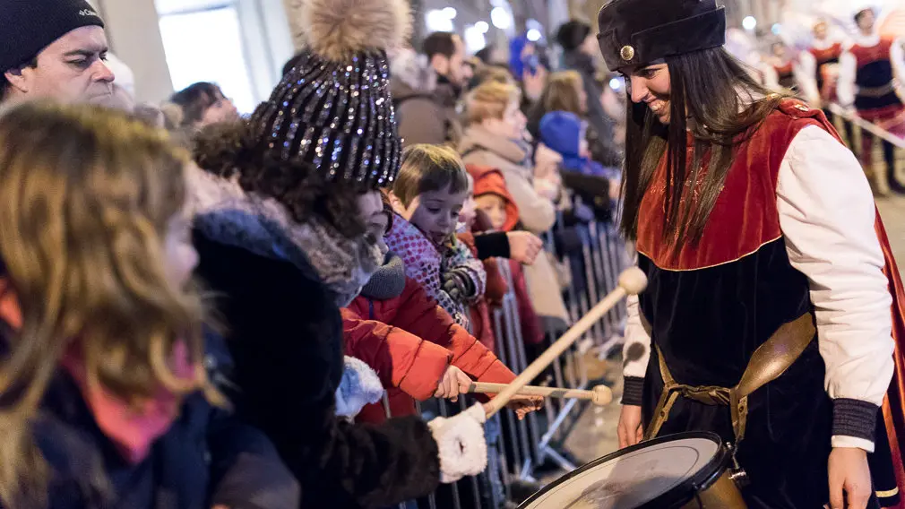 Cabalgata de los Reyes Magos en Pamplona (18). IÑIGO ALZUGARAY