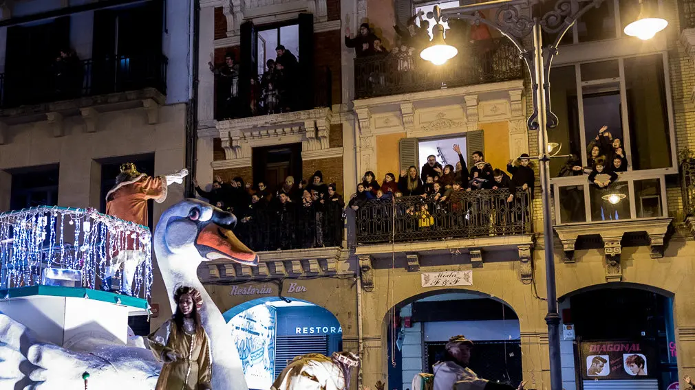 Cabalgata de los Reyes Magos en Pamplona (41). IÑIGO ALZUGARAY