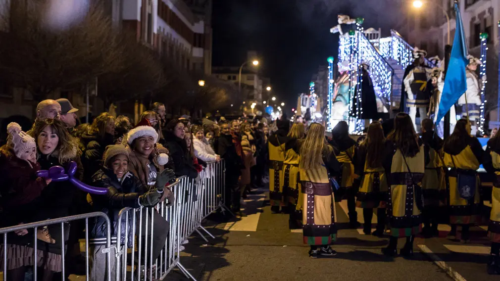 Cabalgata de los Reyes Magos en Pamplona (55). IÑIGO ALZUGARAY