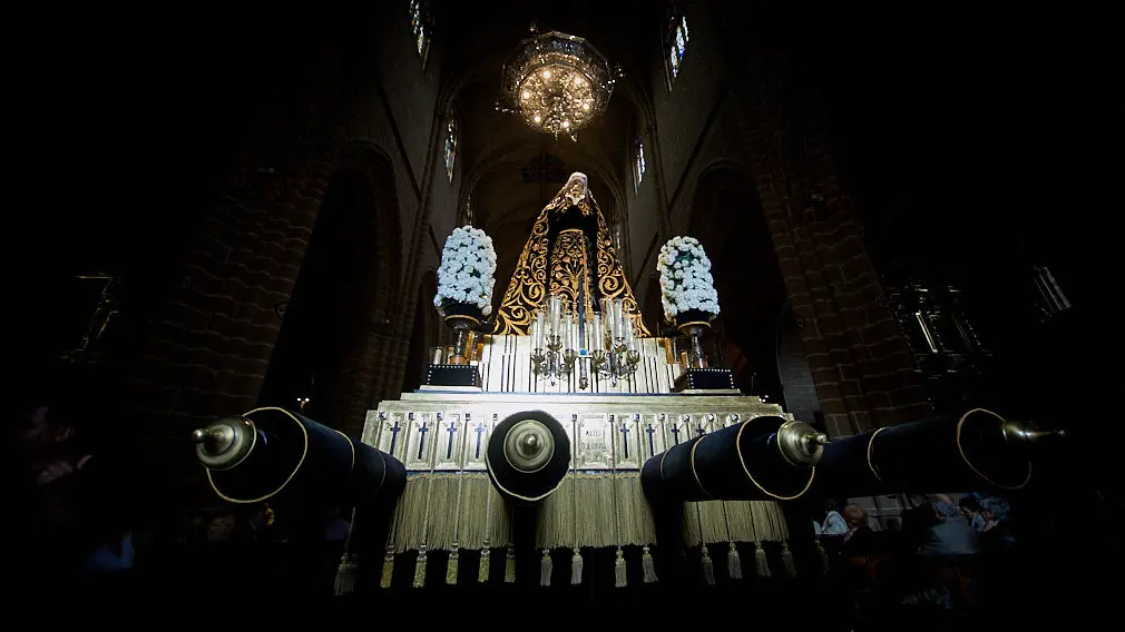 Procesión de Viernes Santo de Pamplona (08). IÑIGO ALZUGARAY