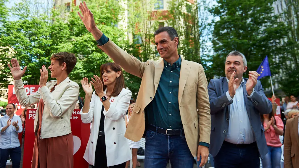 Visita del presidente Pedro Sanchez a los socialistas navarros para apoyar a las candidatas a la presidencia de Navarra, María Chivite y a la alcaldía de Pamplona, Maite Esporrín. MIGUEL OSÉS