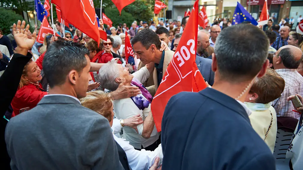 Visita del presidente Pedro Sanchez a los socialistas navarros para apoyar a las candidatas a la presidencia de Navarra, María Chivite y a la alcaldía de Pamplona, Maite Esporrín. MIGUEL OSÉS