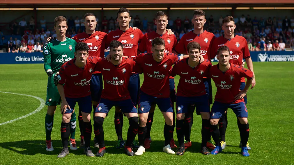 Partido por el ascenso a Segunda B entre Osasuna B - C..diz B. MIGUEL OS..S