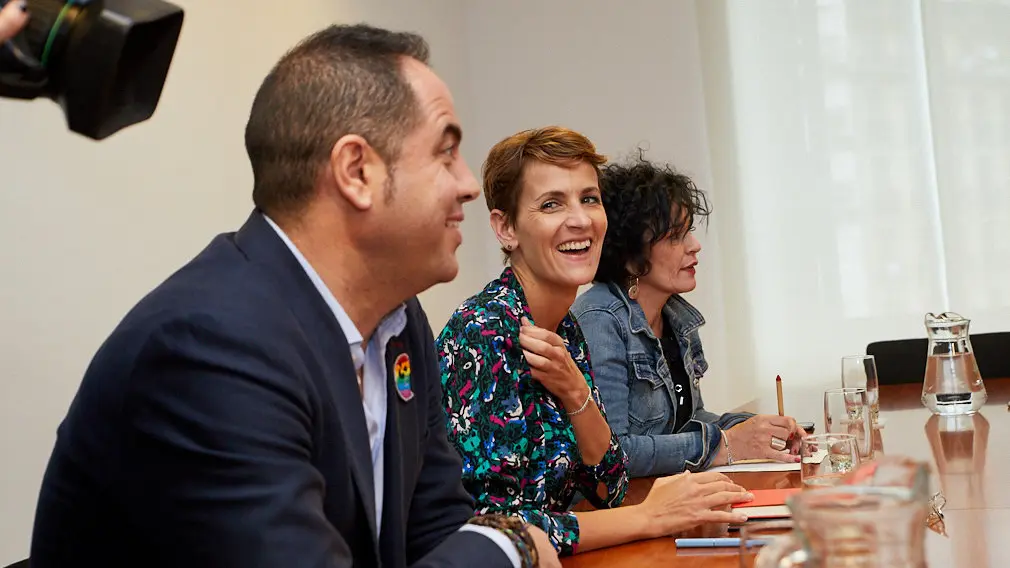 Reunión entre María Chivite (PSN) y Uxue Barkos (Geroa Bai) en el marco de la ronda de contactos que inicia la candidata socialista a la Presidencia del Gobierno de Navarra. IÑIGO ALZUGARAY