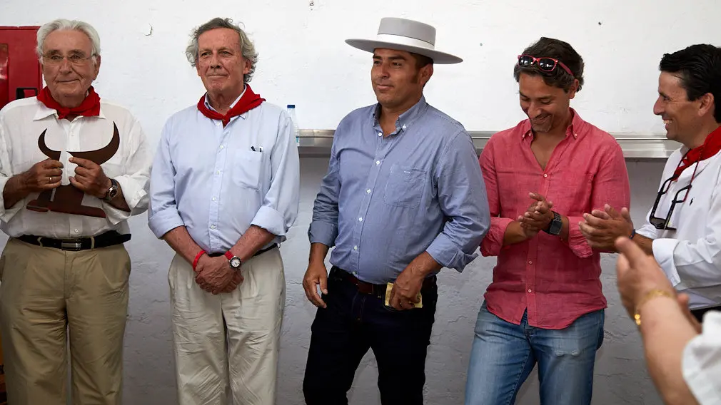Entrega del Premio Carriquiri 2018 a la ganadería Puerto de San Lorenzo. IÑIGO ALZUGARAY