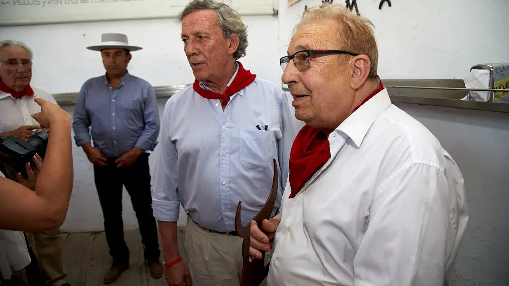 Entrega del Premio Carriquiri 2018 a la ganadería Puerto de San Lorenzo. IÑIGO ALZUGARAY