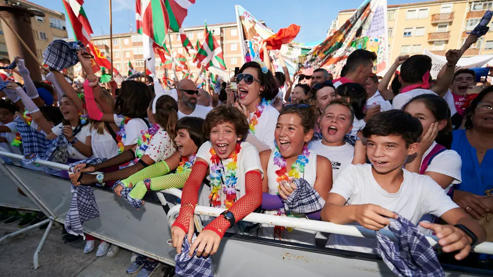 Chupinazo de las fiestas de Berriozar 2019. PABLO LASAOSA 5