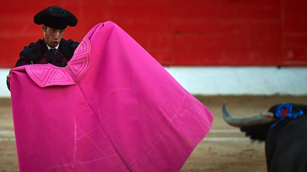 Corrida de toros en Corella con las ganaderías de Victorino Martín y Los Maños, para los diestros Morenito de Aranda, Rubén Pinar y Joaquín Galdós. MIGUEL OSÉS